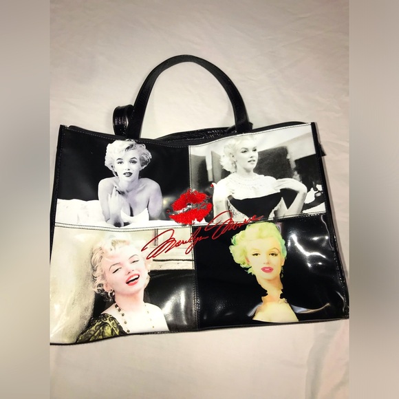 Marilyn Monroe Ashley M Zippered TOTE. “Unique” - Picture 1 of 16